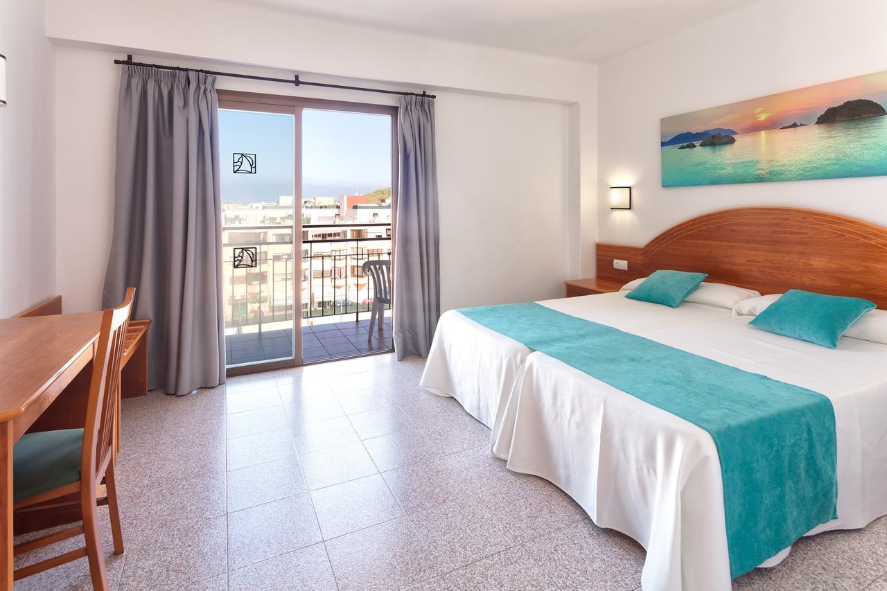 Hotel Brisa - Adults Only Sant Antoni de Portmany Zewnętrze zdjęcie